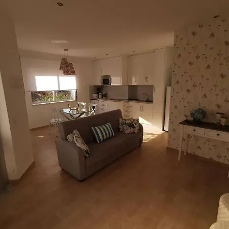 Alojamento Madeira Apartment Nazare